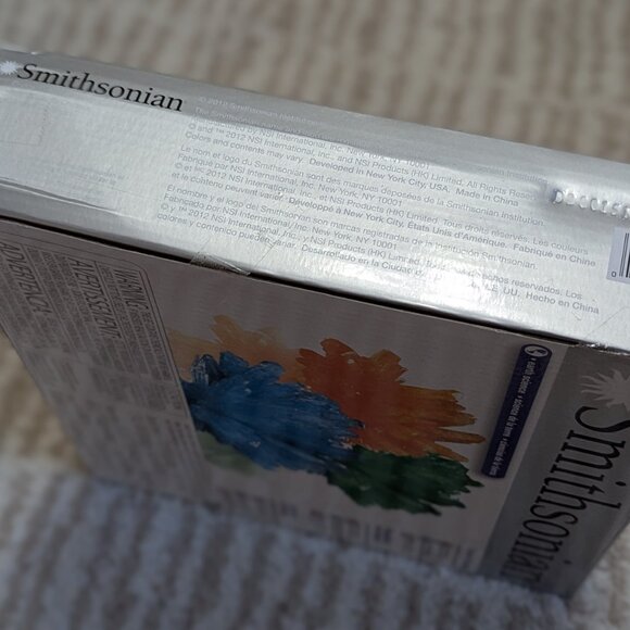 NEW Smithsonian Beautiful Crystal Growing Kit - Sealed - Picture 8 of 8